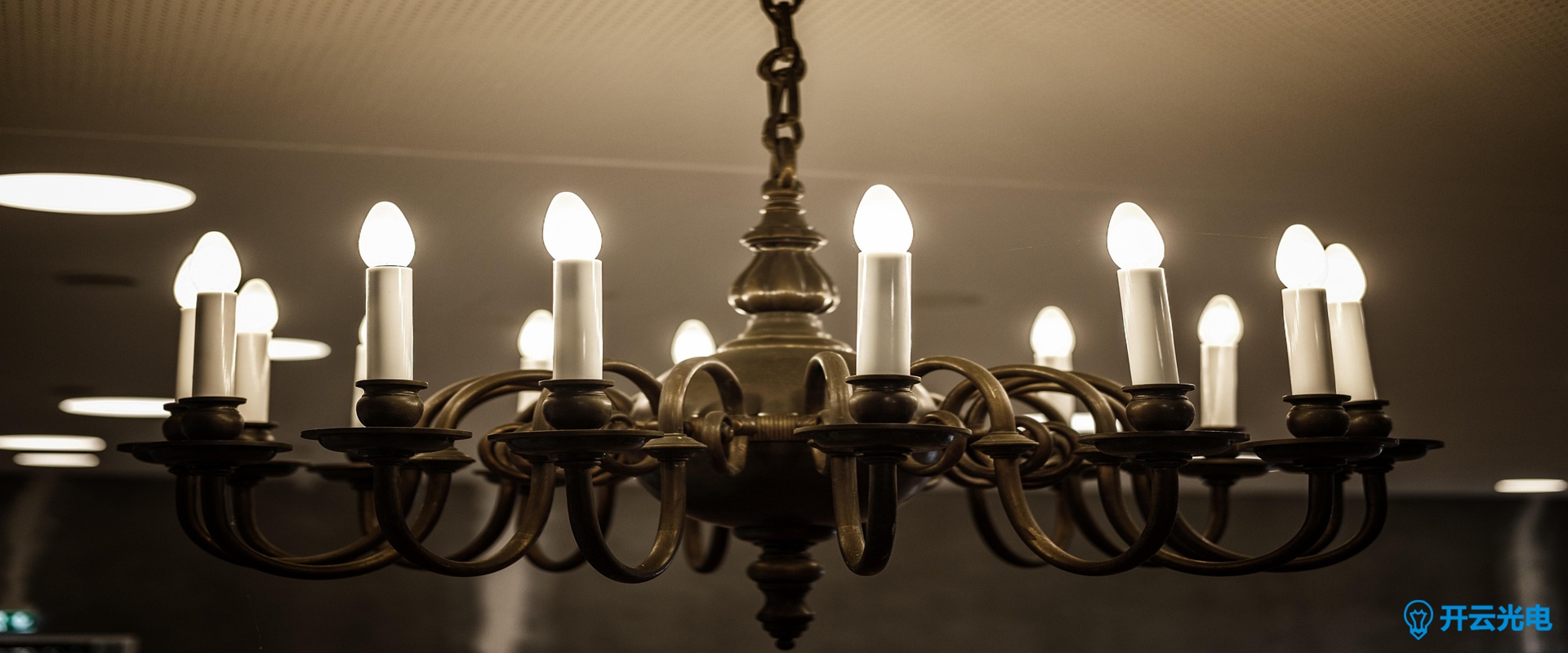 Kaiyun体育场馆防眩光照明解决方案